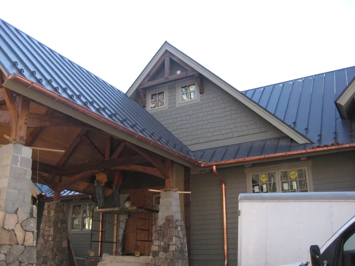 Craftsman Roofing team delivering quality roofing work in Squires Grove
